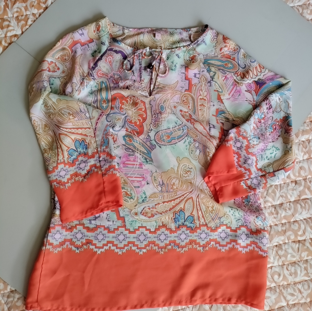 St. Tropez West 3/4 Multi-color Paisley summer top. EUC
